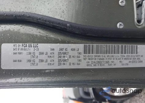 2019 Jeep Compass Latitude 4X4 from USA, damaged, VIN 3C4NJDBB2KT713805